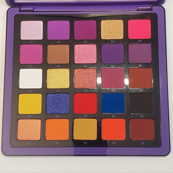 BNIB Anastasia Beverly Hills NORVINA Pro Pigment Volume 1 Palette - Picture 8 of 14